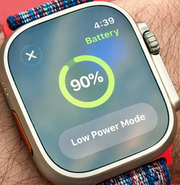 smartwatch displaying 90% battery in low power mode