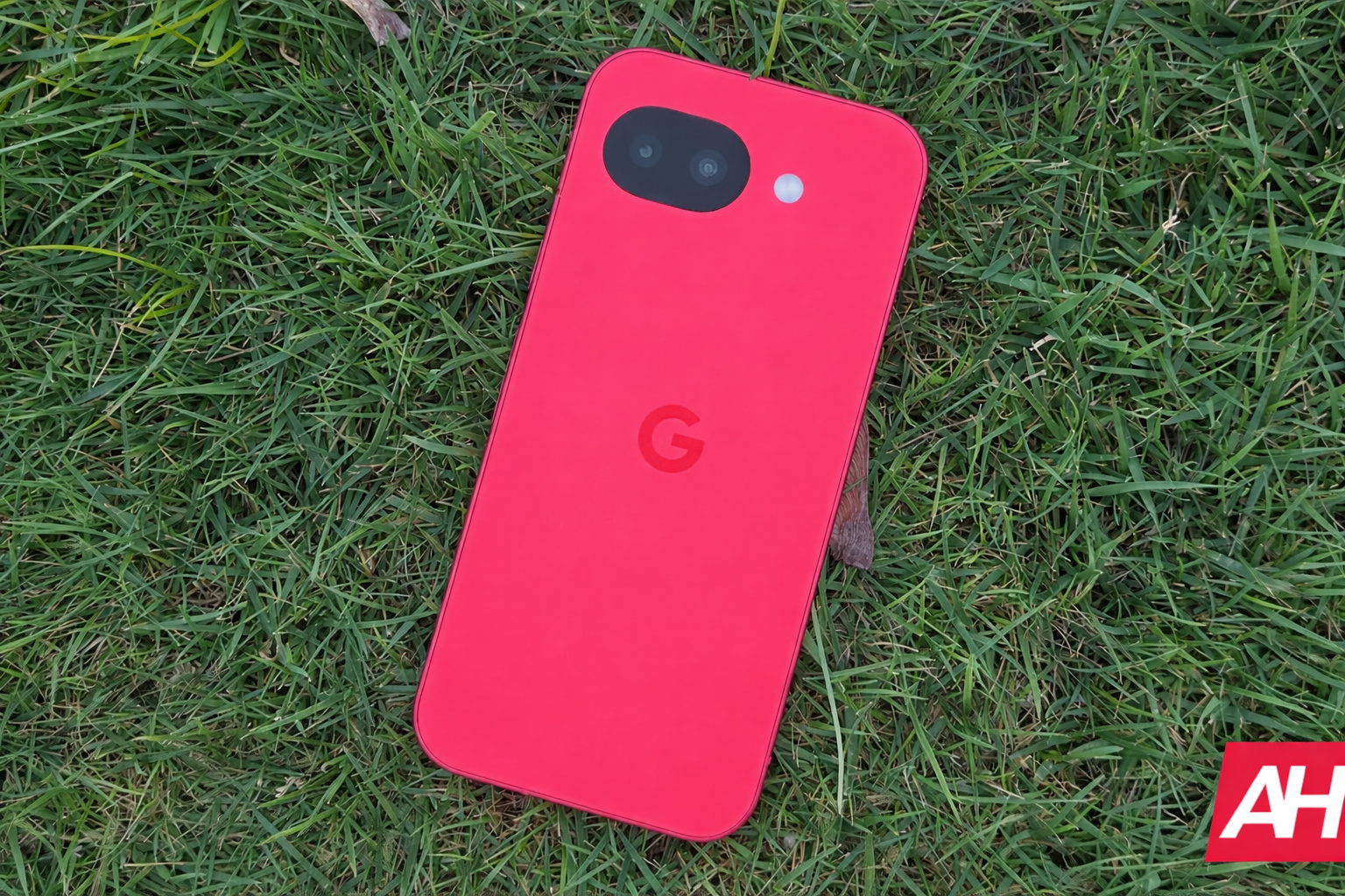 red google pixel on green grass
